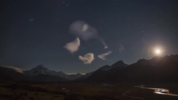 Aoraki Mount Cook moonrise timelapse