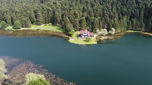 Bolu Golcuk Natural Park Lake House and Landscape View