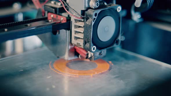 Printing Machine Is Making a Round Base in 3D