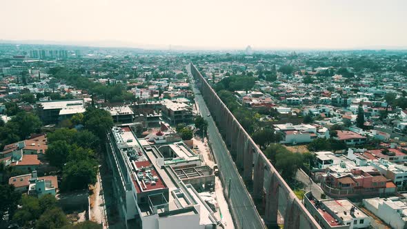 Landing  view of Arcos de Queretaro seen from one end of the structure