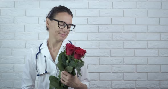 Doctor Enjoy Flowers