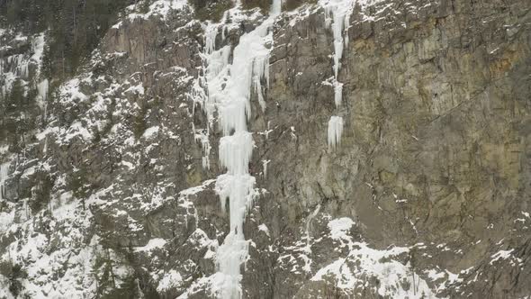 Ice cascade off cliff Maineline, Mount Kineo Establishing aerial