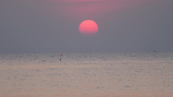 Real Time Shot in the Serene Ocean with Soft Waves and Majestic Sunset