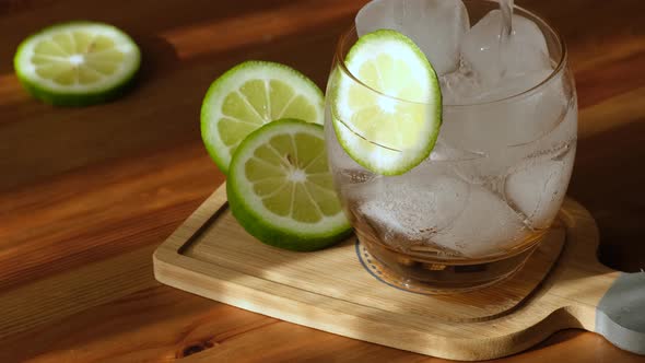 A refreshing iced lemon soda