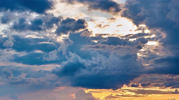 Epic  clouds at sunset,4K