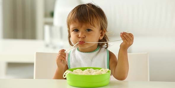 Eating with Fingers alt