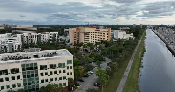 Offices Hotels And Hospital Buildings Plantation Fl Usa