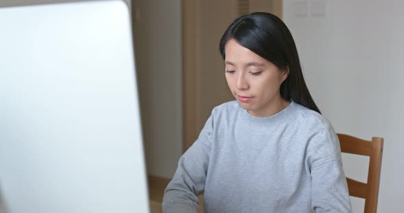 Woman work on computer 