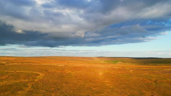 The Endless Fields Around Snake Pass at Peak District National Park  Travel Photography