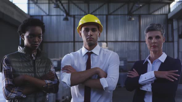 Portrait of diverse group of warehouse staff 4k