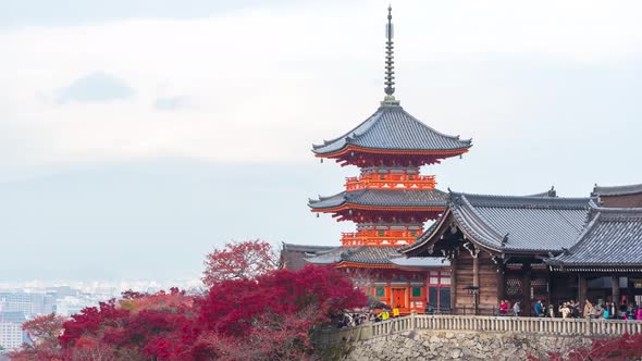4k Time lapse of Kiyomizu-dera Temple