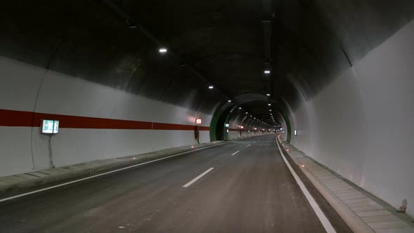 Tunnel