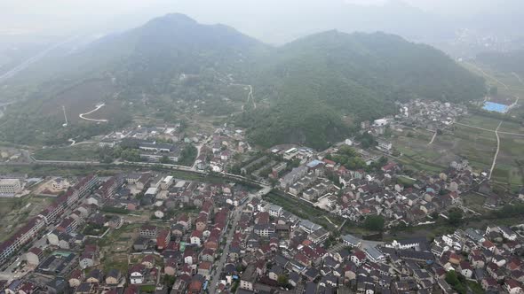 Tonelu County, Historical Buildings