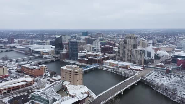 Aerial footage of Grand Rapids