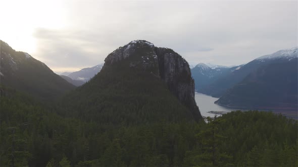 Beautiful Canadian Nature Mountain Landscape