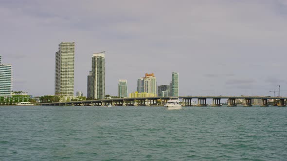 White boat near the MacArthur Causeway