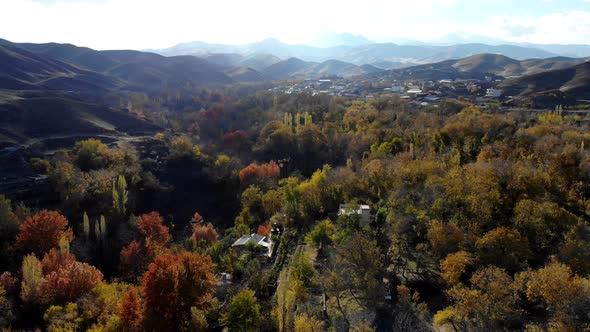 Hills and Tops on the Mountain