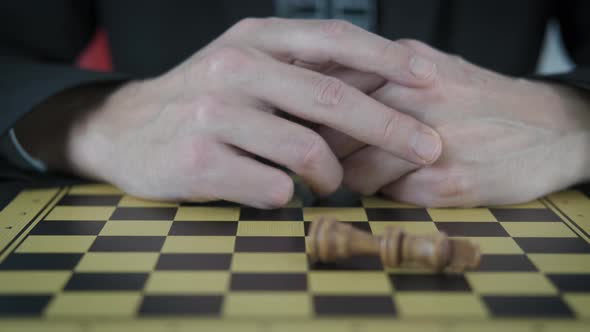 Business intelligence in chess.