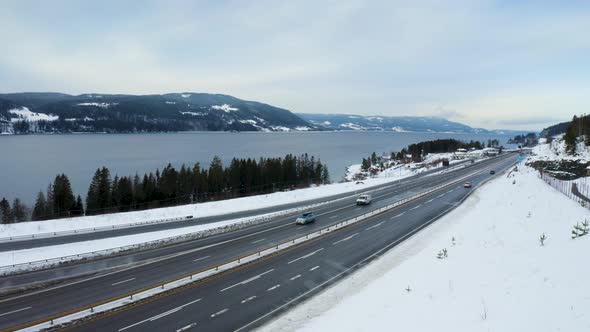 Norwegian highway, northbound towards Trondheim, in the winter. Near Minnesund, next to Mjøsa, Norwa