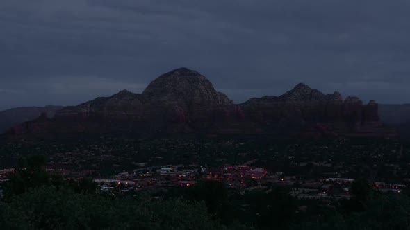 Sedona Overlook at Sunrise Timelapse Zoom In