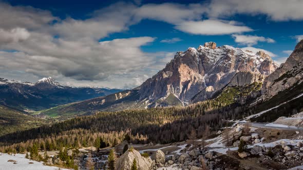 Sunrise from the Passo Falzarego in the mountains of the Dolomites, 4k timelapse