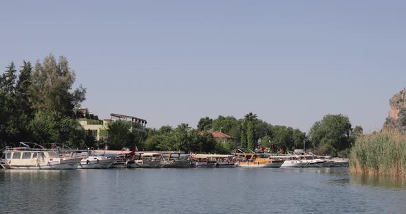 Lots of tourist boats are waiting for visitors. Quarantine, no tourism.