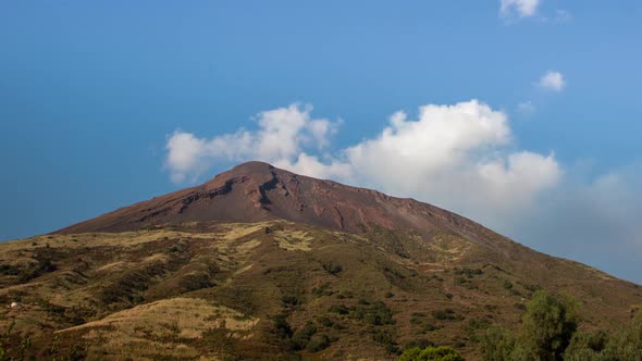 Volcano sicily stromboli lava active italy mountain explosive smoke