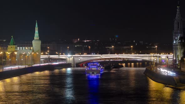 View From the Bridge on Moscow Kremlin Andthe Embankment of the Moscow River Timelapse