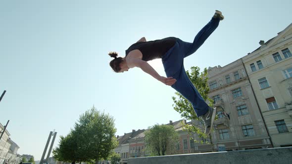 Man doing parkour in the city, Ultra Slow Motion