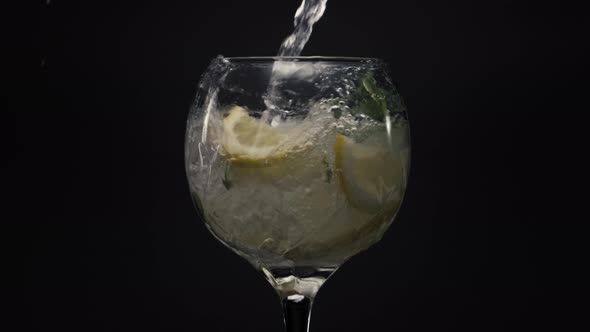 Bubbled Lemon Ice Mint Drink Closeup