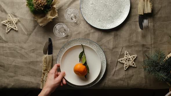 Christmas Table Setting