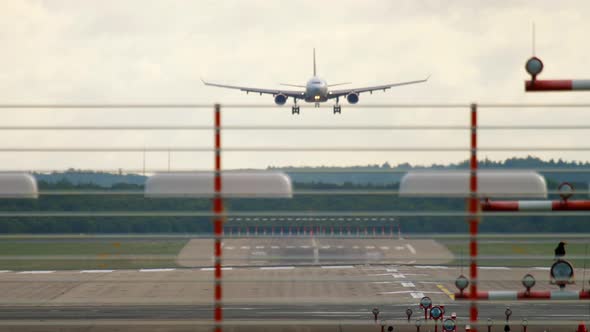 Airliner Coming in for Landing