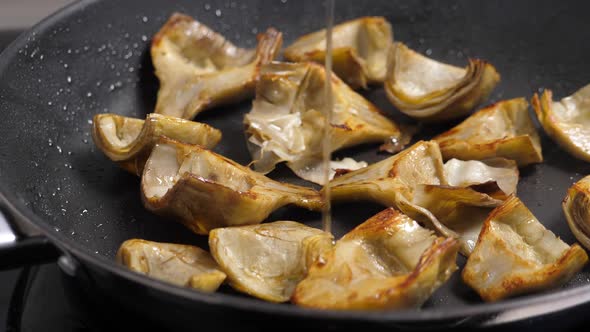 Cooking Artichoks on Frying Pan