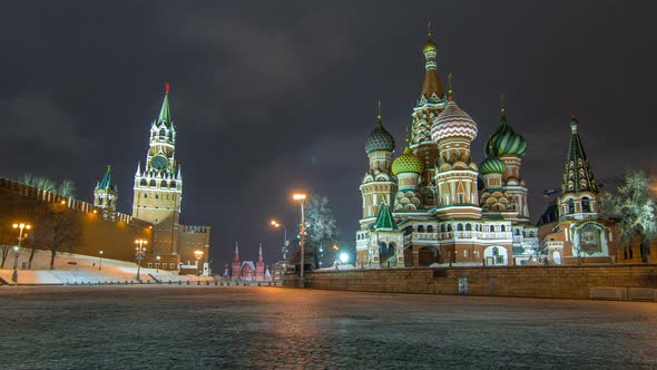 Moscow Kremlin Timelapse Hyperlapse with Spasskaya Tower and Cathedral of St