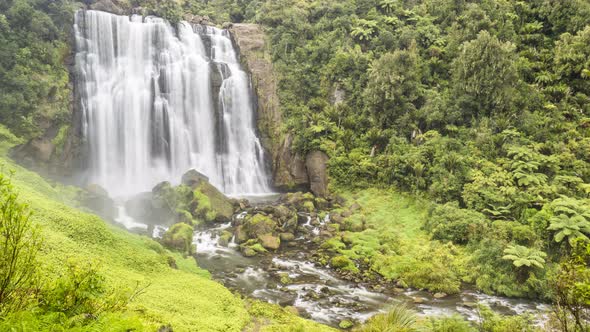 Timelapse of Marokapa Falls, Waitomo District, New Zealand