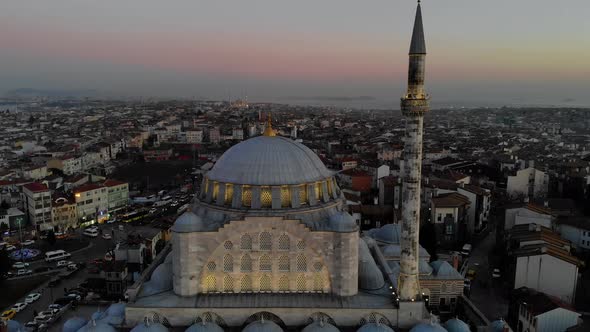 4K Aerial view of the mosque in Istanbul city after sunset