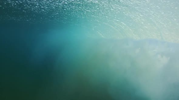 Underwater Videography - Waves HD