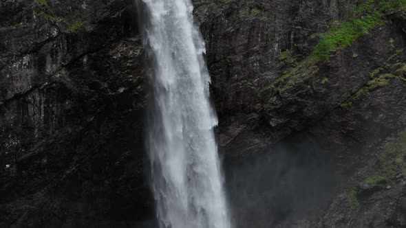 Manafossen - Waterfall - Norway - Norwegen Wasserfall