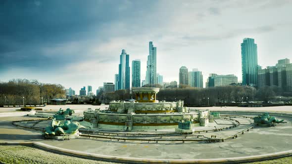 Buckingham Fountain During Corona Virus Outbreak In Chicago