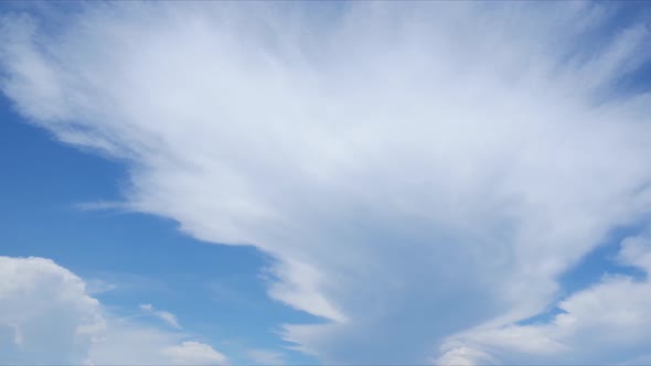 4K Sky Time lapse, Beautiful background, Sky Timelapse of skyscrapers.