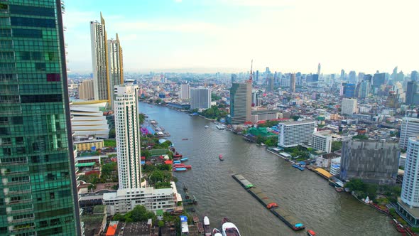 4K : Aerial drone footage of Bangkok skyline