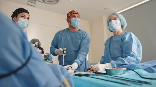 Process of Gynecological Surgery Operation Using Laparoscopic Equipment