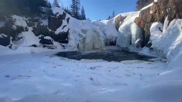 winter wonderland amazing frozen waterfall in minnesota