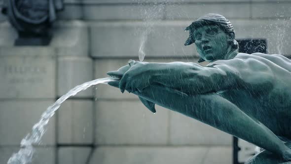 Water Fountain Statue