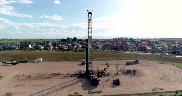 Petroleum drilling near a wealthy community in Northern Colorado.