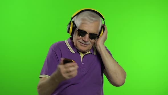 Elderly Senior Caucasian Grandfather Man Tourist Dance, Listen Music. Chroma Key