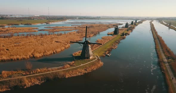 Kinderdijk Aerial 4K