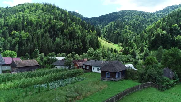 Beautiful Houses On Middle Of The Mountains