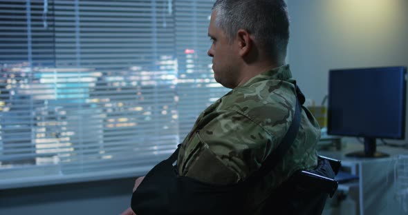 Soldiers Visiting Their Fellow in Hospital