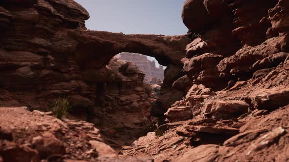 Red Stone Arch in Grand Canyon Park